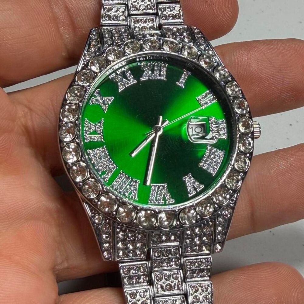 Unbranded Men's Silver and Green Watch